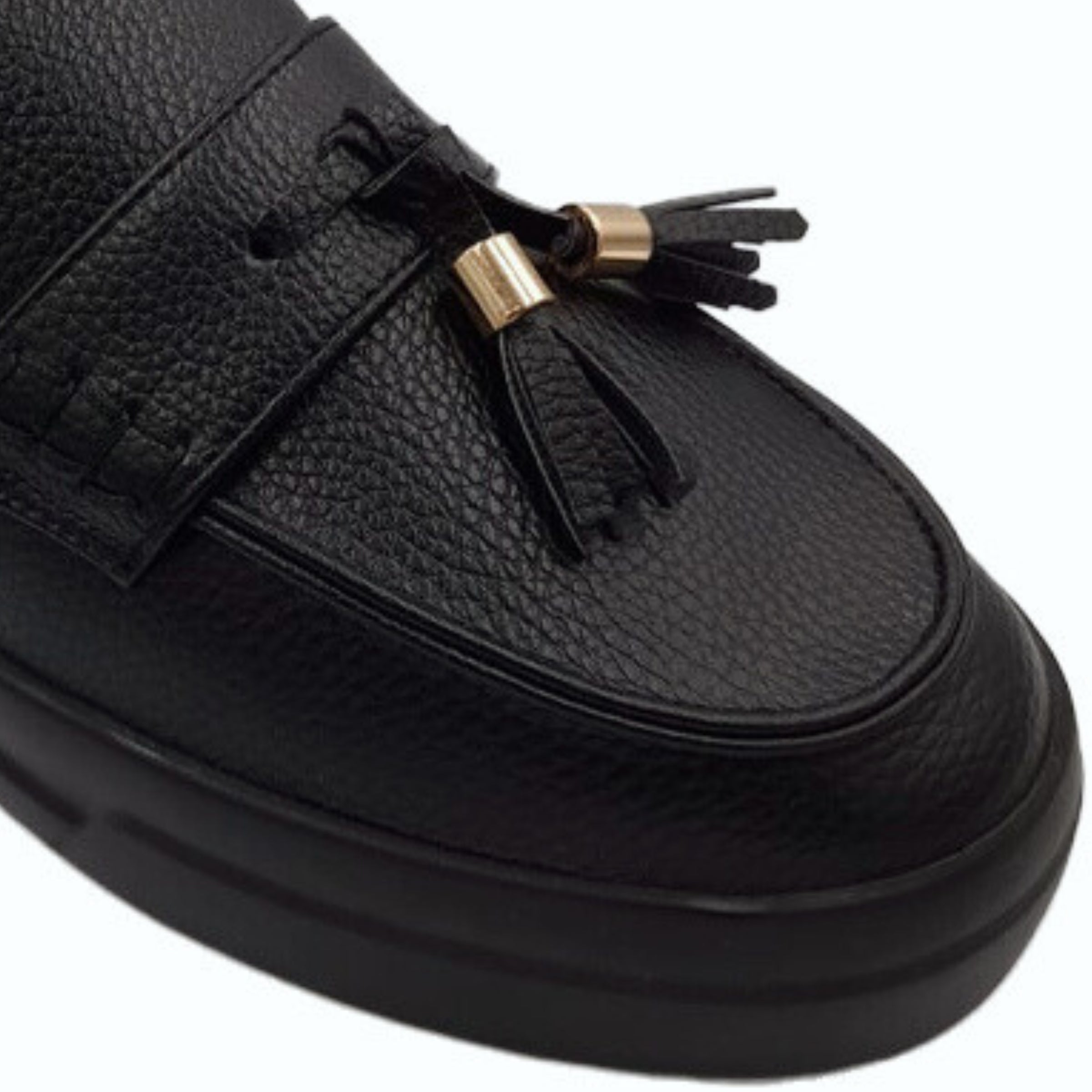 Jonathan D Sneaker Tassel Black
